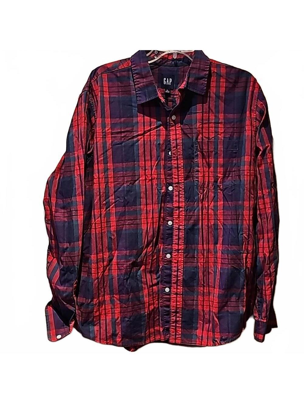Gap long sleeve plaid button down size XL